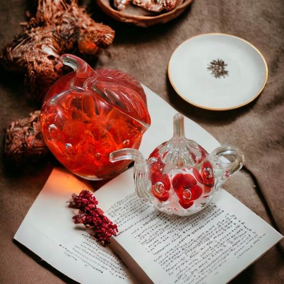 Set of 2 St. Claire Glass Art Pieces - Picture 8 of 13